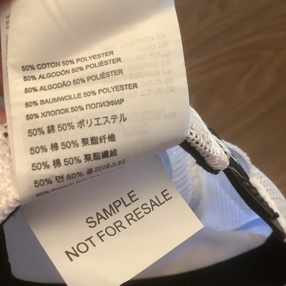 New Balance Women’s Lifestyle Trucker Hat – Black & White Mesh Sample main image 7